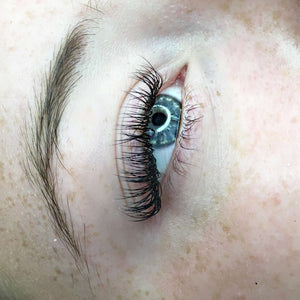 2 Week Fill Set of Premium Classic Lash Extension - Lovely Lashes Galway 